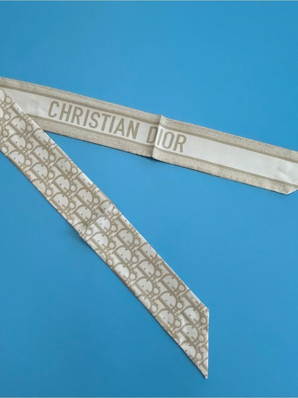 Christian Dior Toile De Jouy Sauvage Mitzah Silk Scarf Pink Ivory Logo